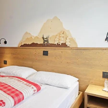 Alpine House - Con Piscina Apartment