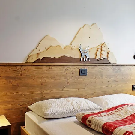 Apartment Alpine House - Con Piscina